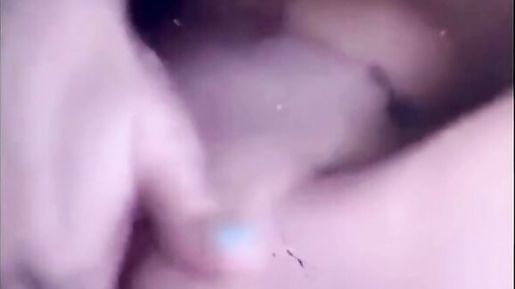 Ash Kash Fingering Herself Leaked